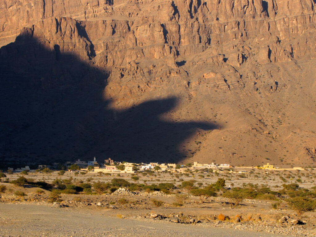 Klettern im Oman. Foto: Simon Schöpf