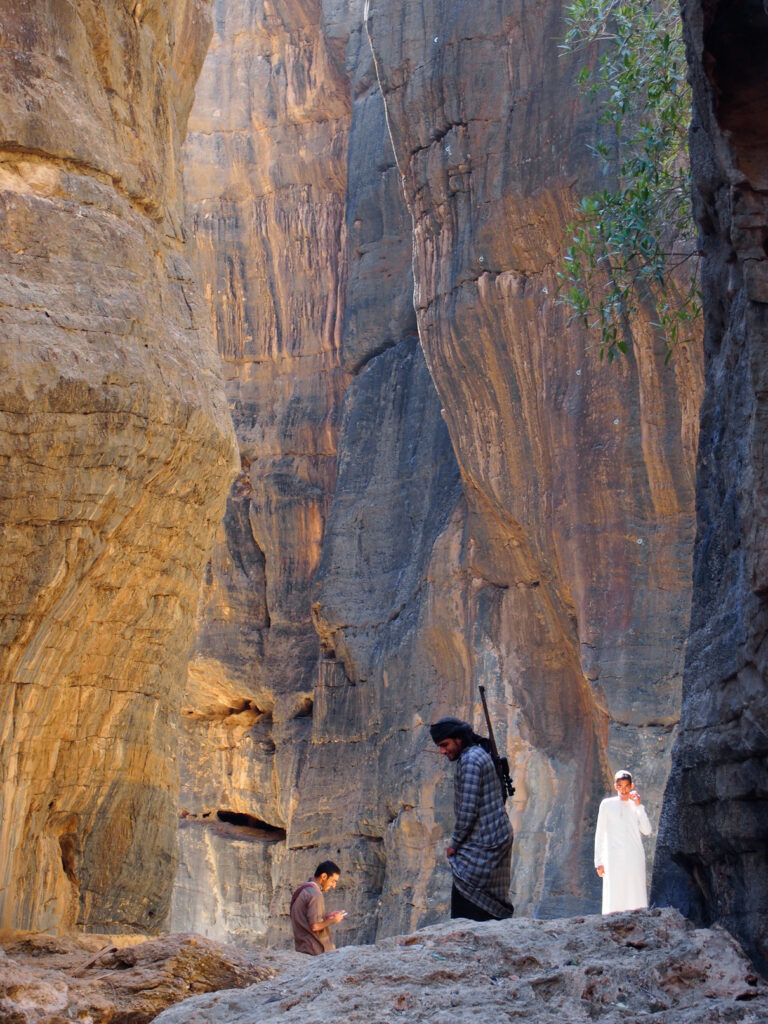 Kletter und Campen im Sultanat Oman. Foto: Simon Schöpf